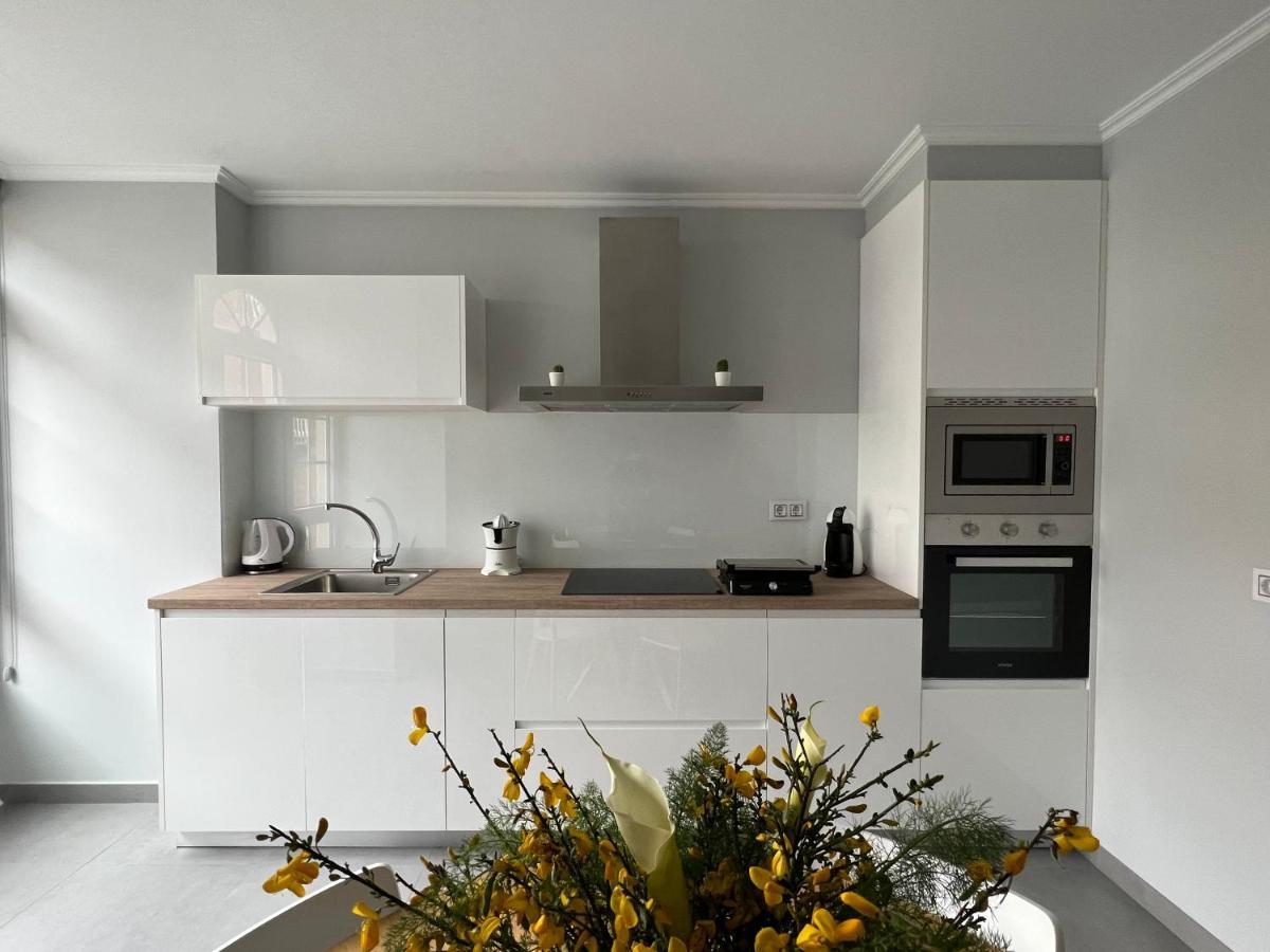Apartamentos Maria De Lucia-Piso 2º Arou ภายนอก รูปภาพ